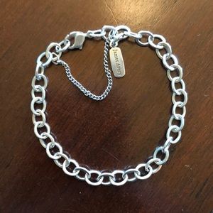 JAMES AVERY FORGED BRACET